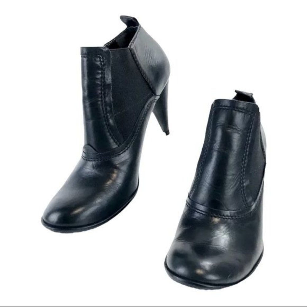 Anthropologie Bernardo Leather Ankle Booties Cone Heel Womens Black 8M R2748